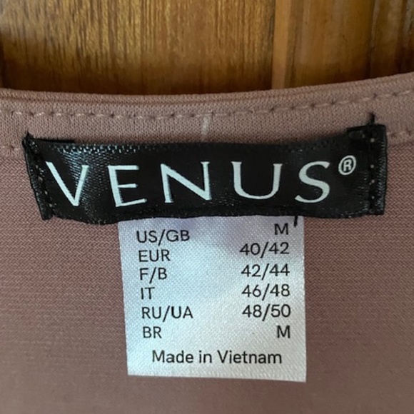 Venus top - Picture 3 of 7